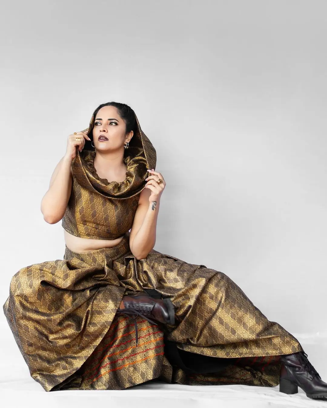 Anasuya Bharadwaj Stills In Black Lehenga Choli